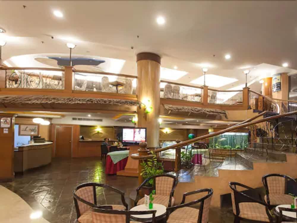 Summit Hotel Subang Usj Субанг Джая Екстериор снимка