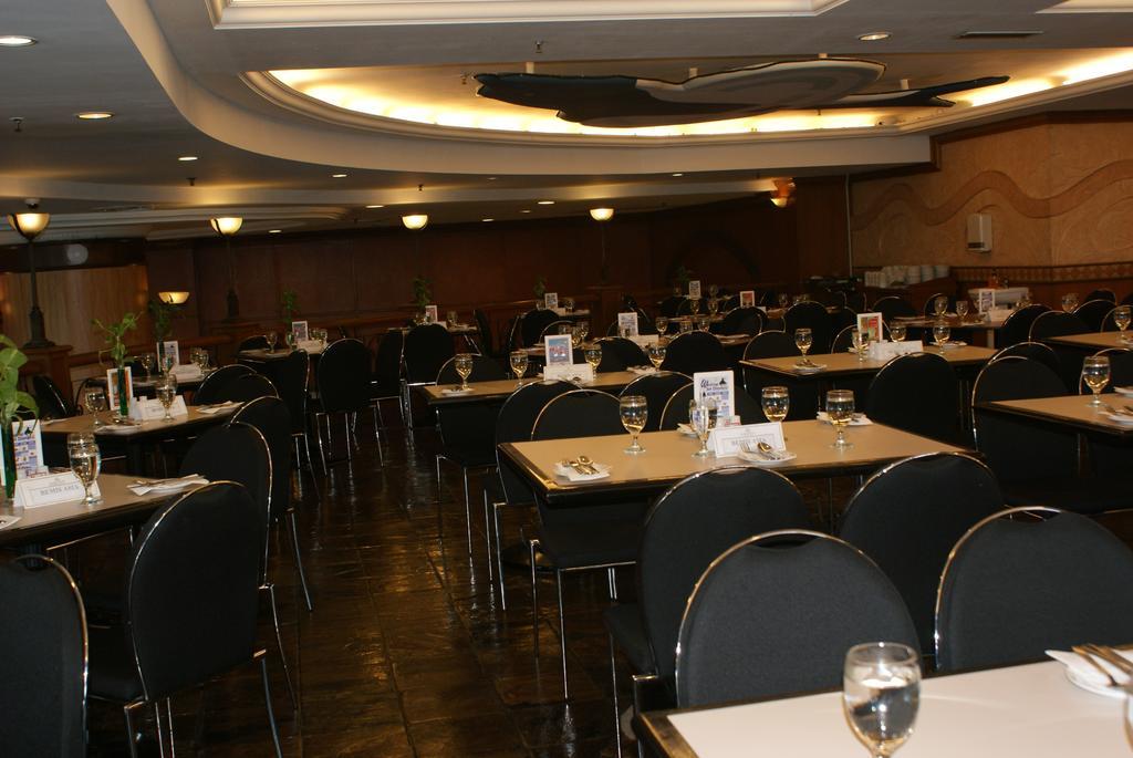 Summit Hotel Subang Usj Субанг Джая Екстериор снимка