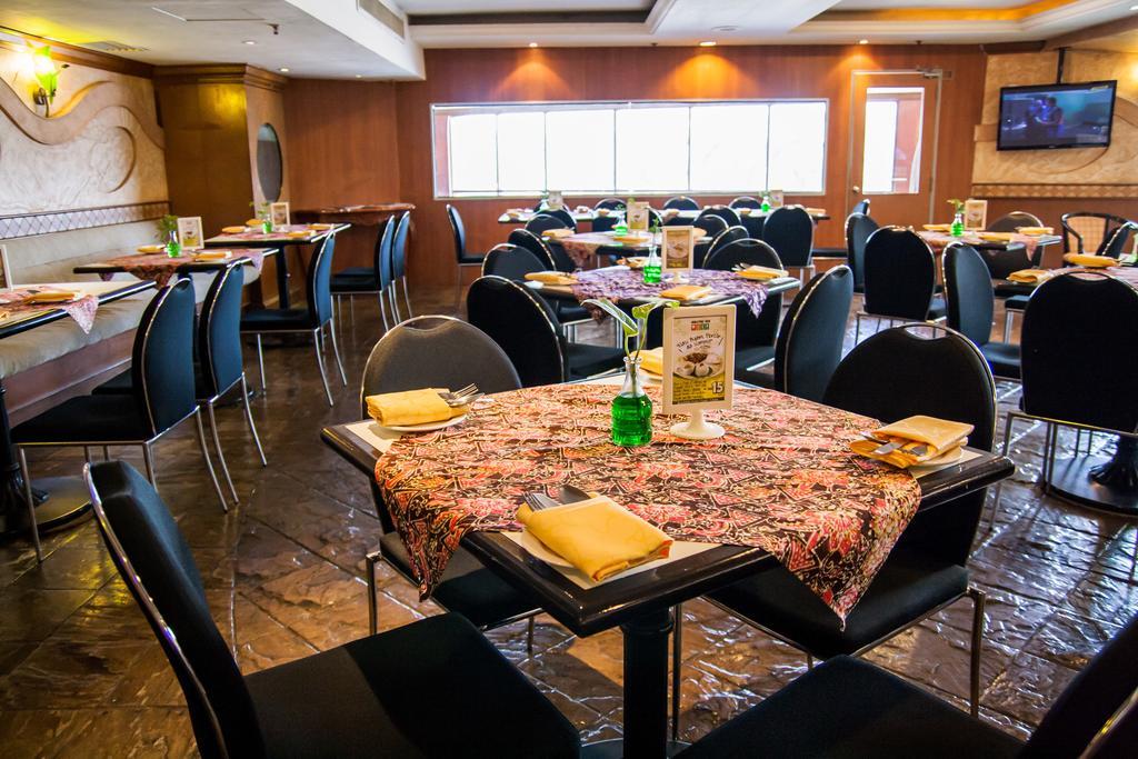 Summit Hotel Subang Usj Субанг Джая Екстериор снимка