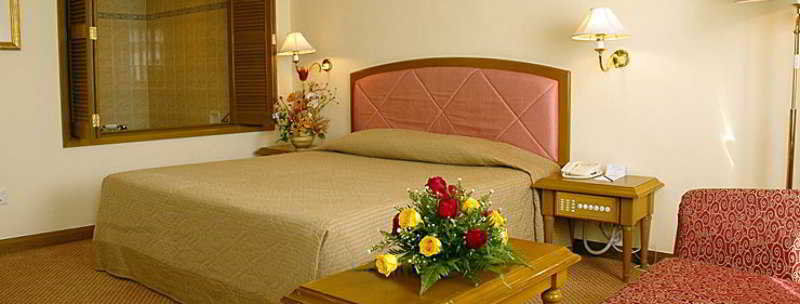 Summit Hotel Subang Usj Субанг Джая Екстериор снимка