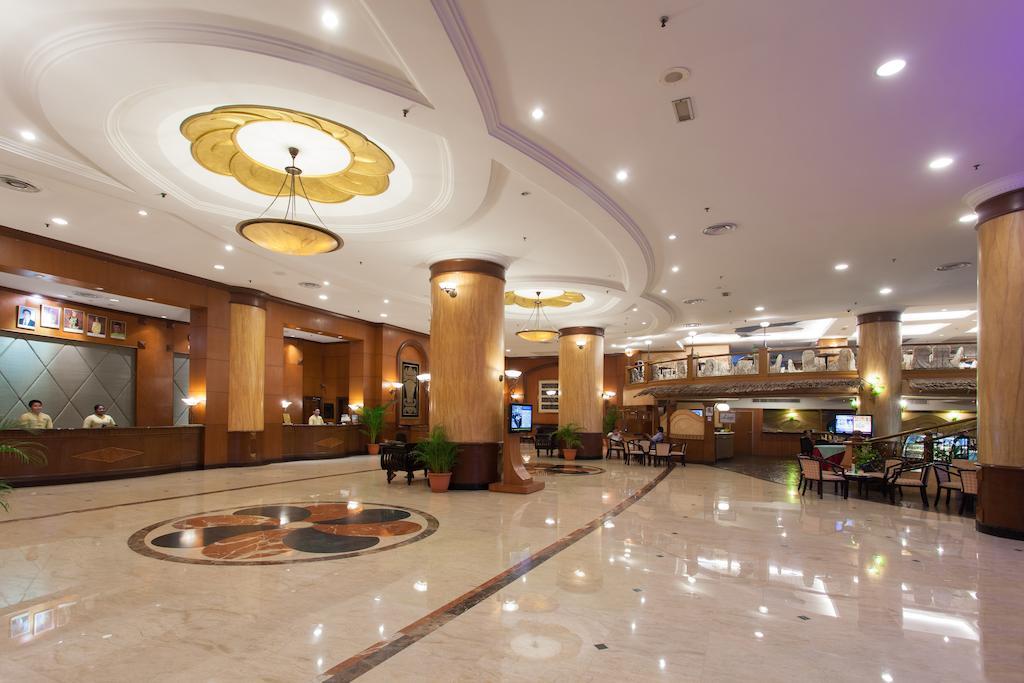 Summit Hotel Subang Usj Субанг Джая Екстериор снимка
